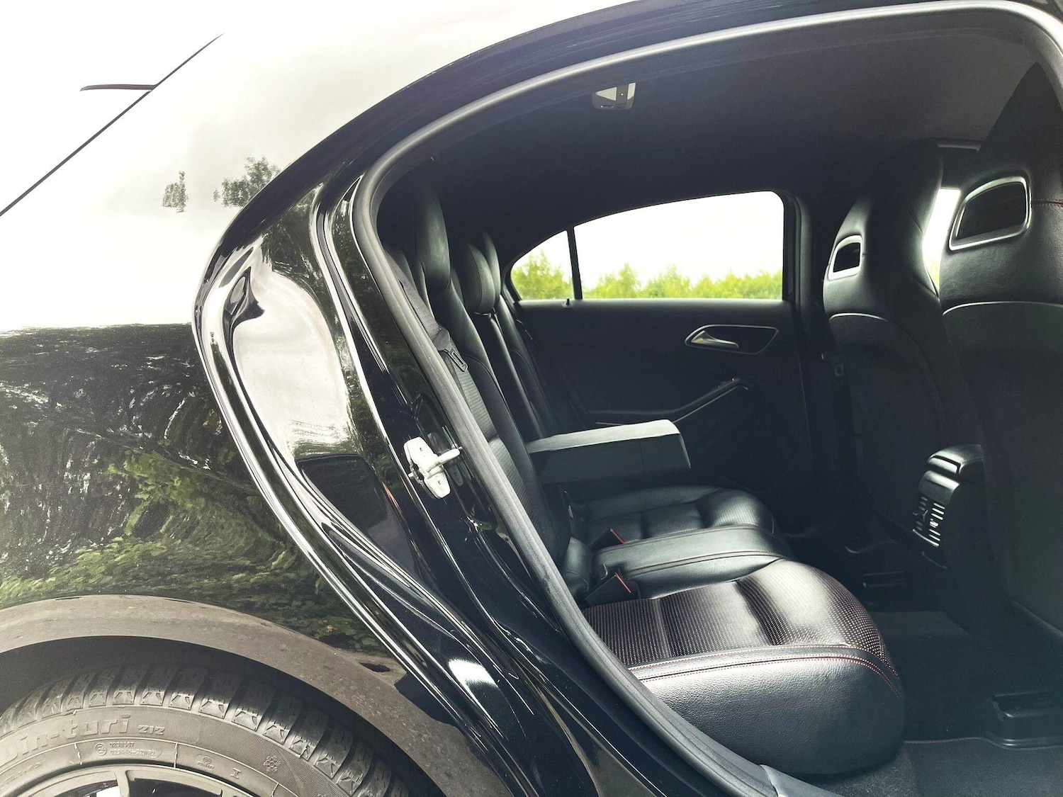 Used Mercedes-Benz A-Class for sale - 76586559: Photo 26