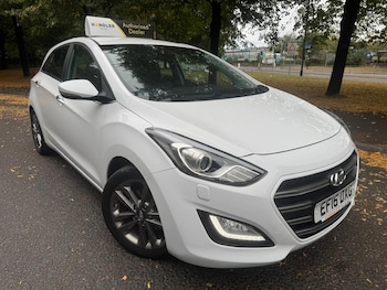 Used Hyundai i30 2016 for sale - 79322646: Photo