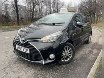 Used Toyota Yaris 2016 for sale - 77543807: Photo