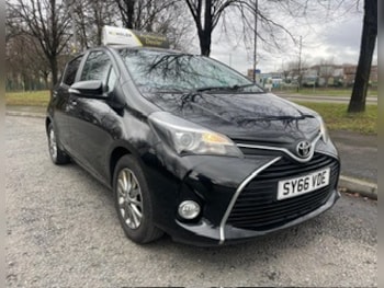 Used Toyota Yaris 2016 for sale - 77543807: Photo