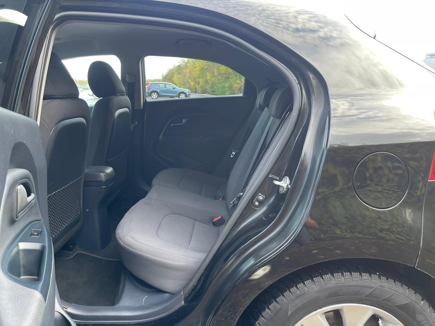 Used Kia Rio 2015 for sale - 76623177: Photo 26