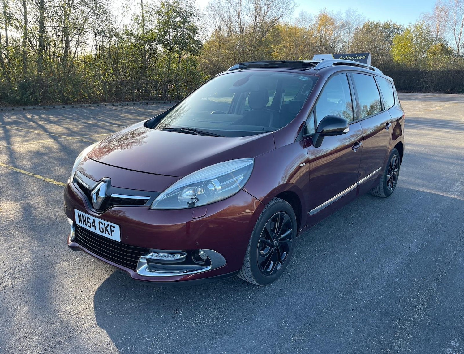 Used Renault Grand Scenic 2014 for sale - 76650329: Photo 2