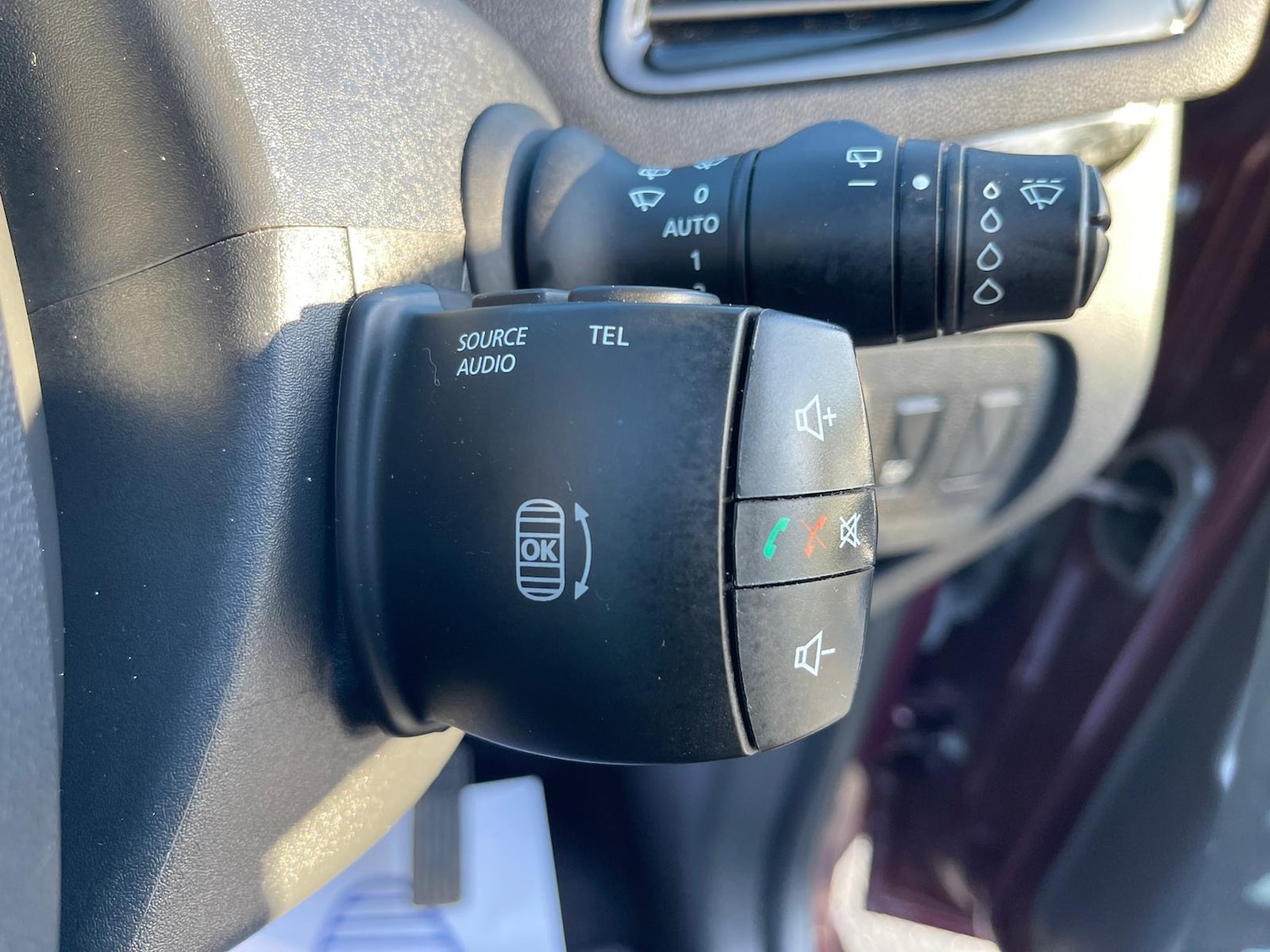 Used Renault Grand Scenic 2014 for sale - 76650329: Photo 21