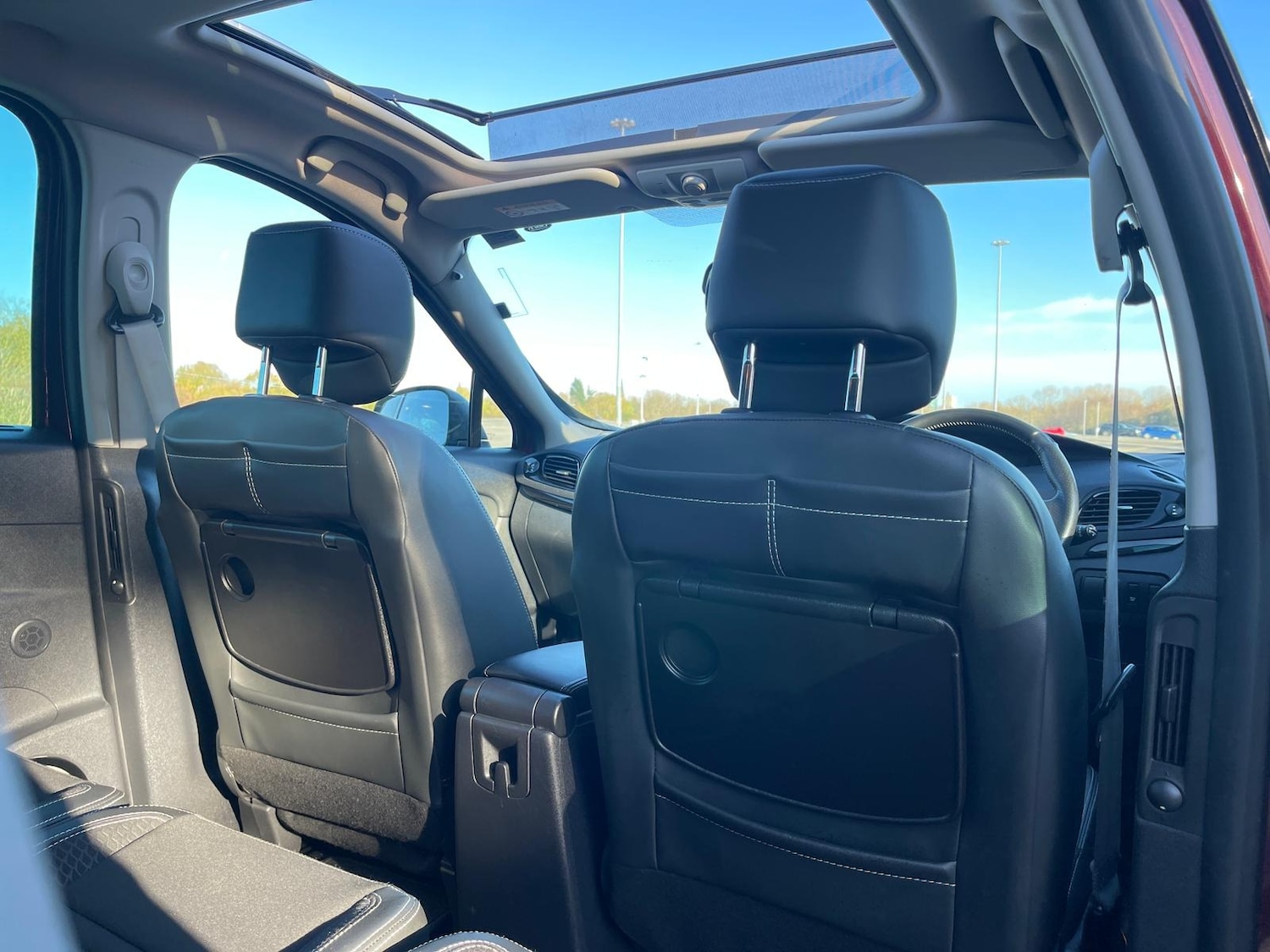 Used Renault Grand Scenic 2014 for sale - 76650329: Photo 37