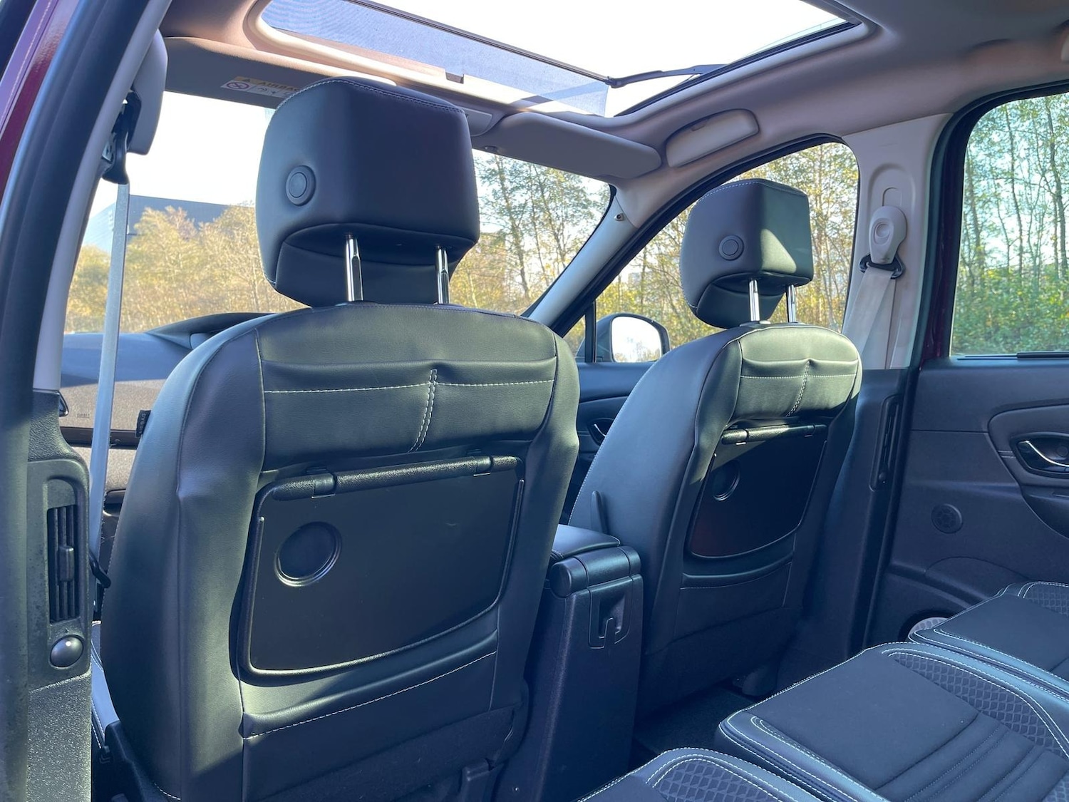 Used Renault Grand Scenic 2014 for sale - 76650329: Photo 40