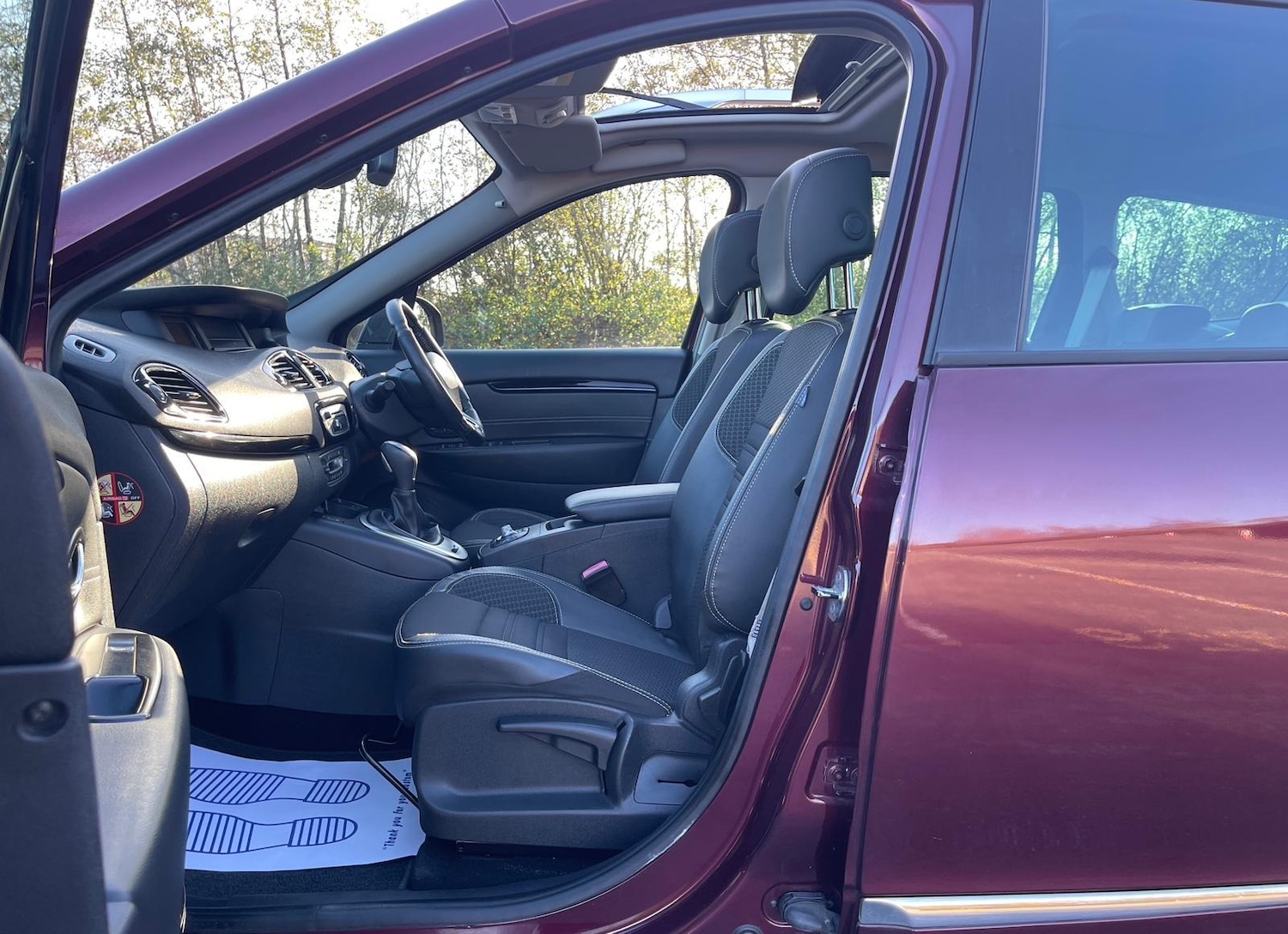 Used Renault Grand Scenic 2014 for sale - 76650329: Photo 45