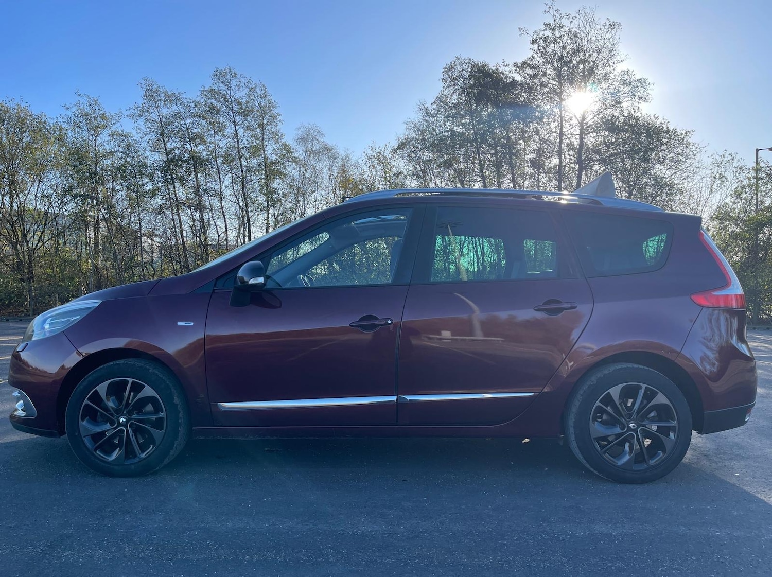 Used Renault Grand Scenic 2014 for sale - 76650329: Photo 7