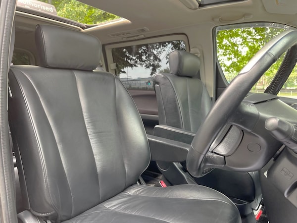 Used Nissan Elgrand 2009 for sale - 75006851: Photo 27