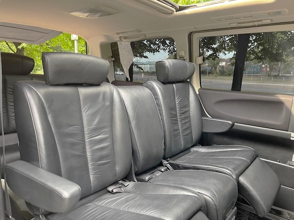 Used Nissan Elgrand 2009 for sale - 75006851: Photo 32