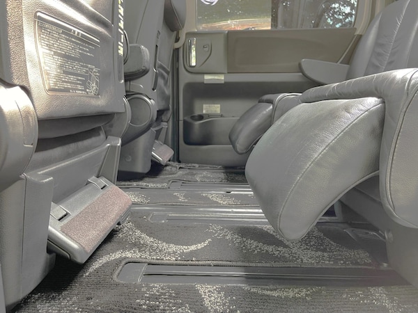 Used Nissan Elgrand 2009 for sale - 75006851: Photo 45