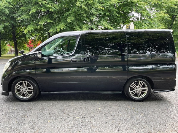 Used Nissan Elgrand 2009 for sale - 75006851: Photo 4