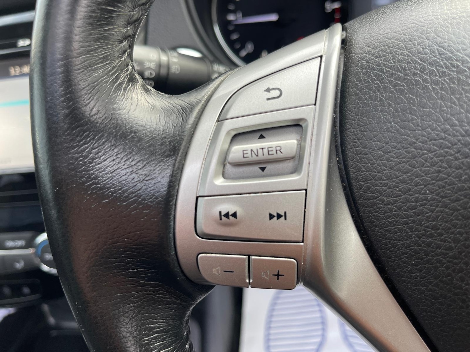 Used Nissan X-Trail 2016 for sale - 76593399: Photo 25