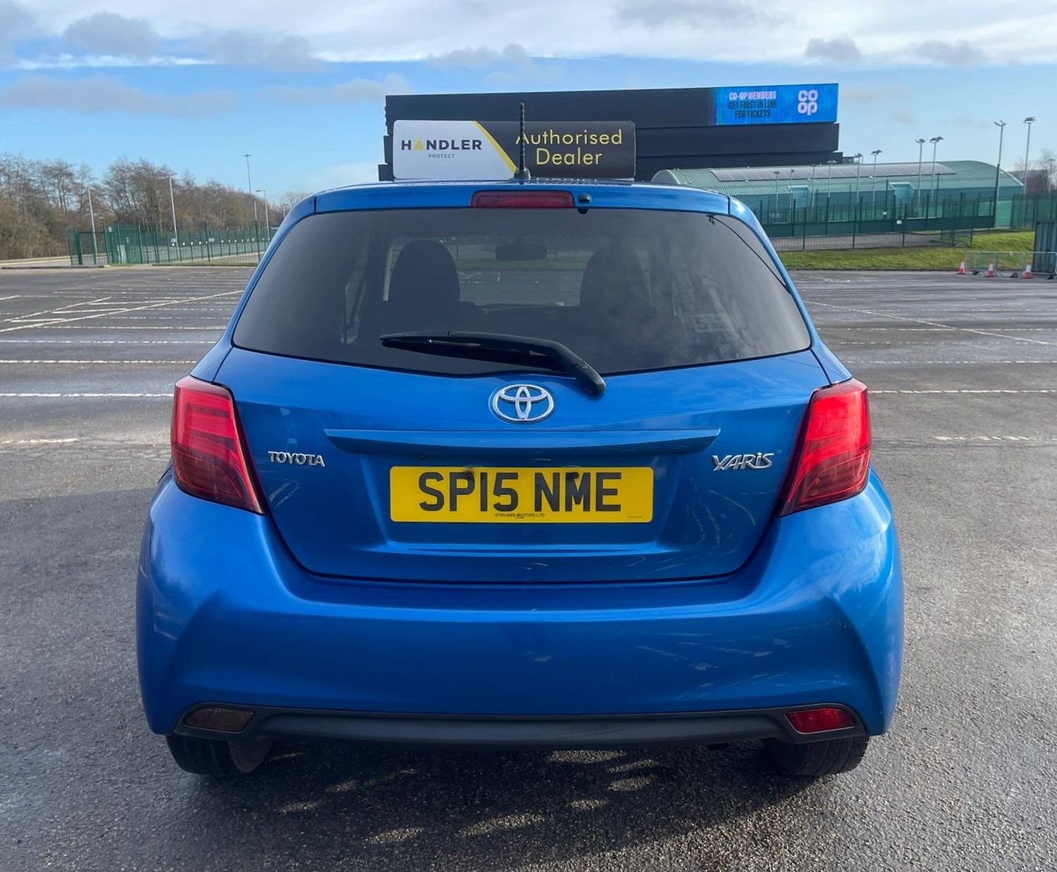 Used Toyota Yaris 2015 for sale - 77392336: Photo 12