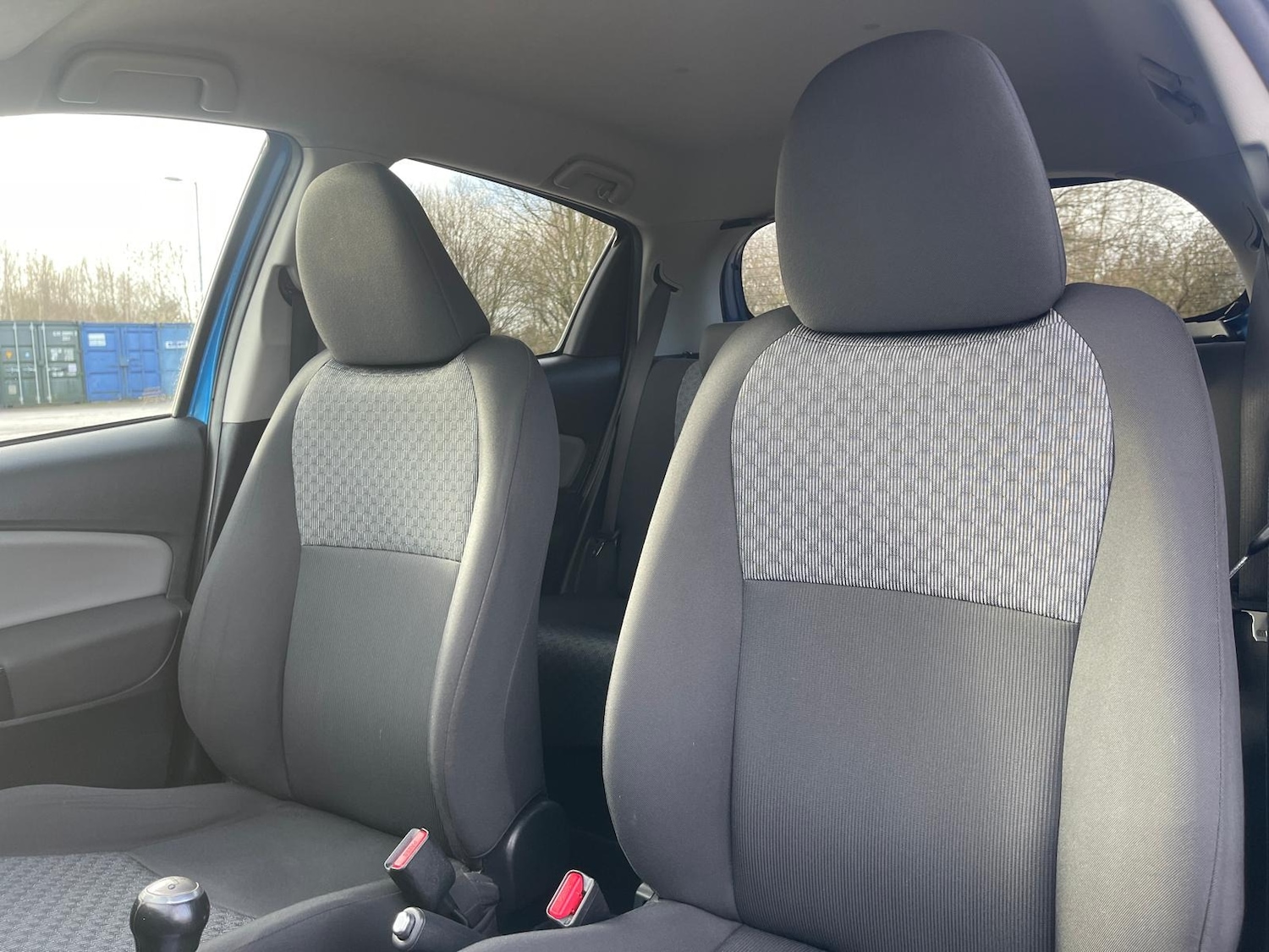 Used Toyota Yaris 2015 for sale - 77392336: Photo 13