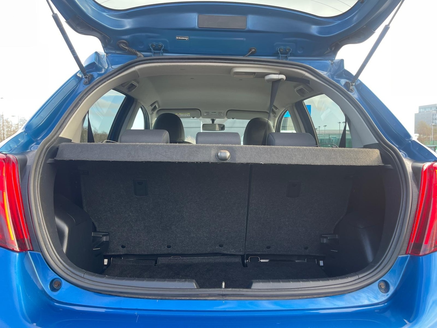 Used Toyota Yaris 2015 for sale - 77392336: Photo 23