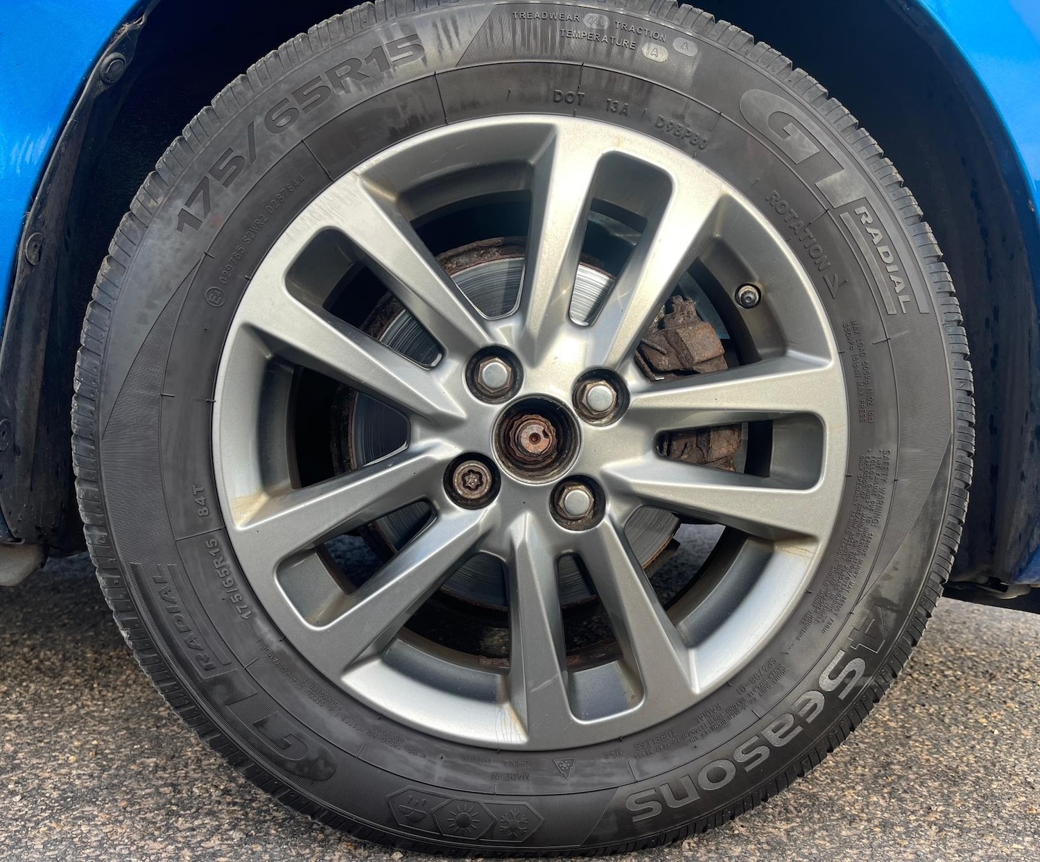 Used Toyota Yaris 2015 for sale - 77392336: Photo 41