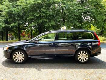 Used Volvo V70 2012 for sale - 75121130: Photo