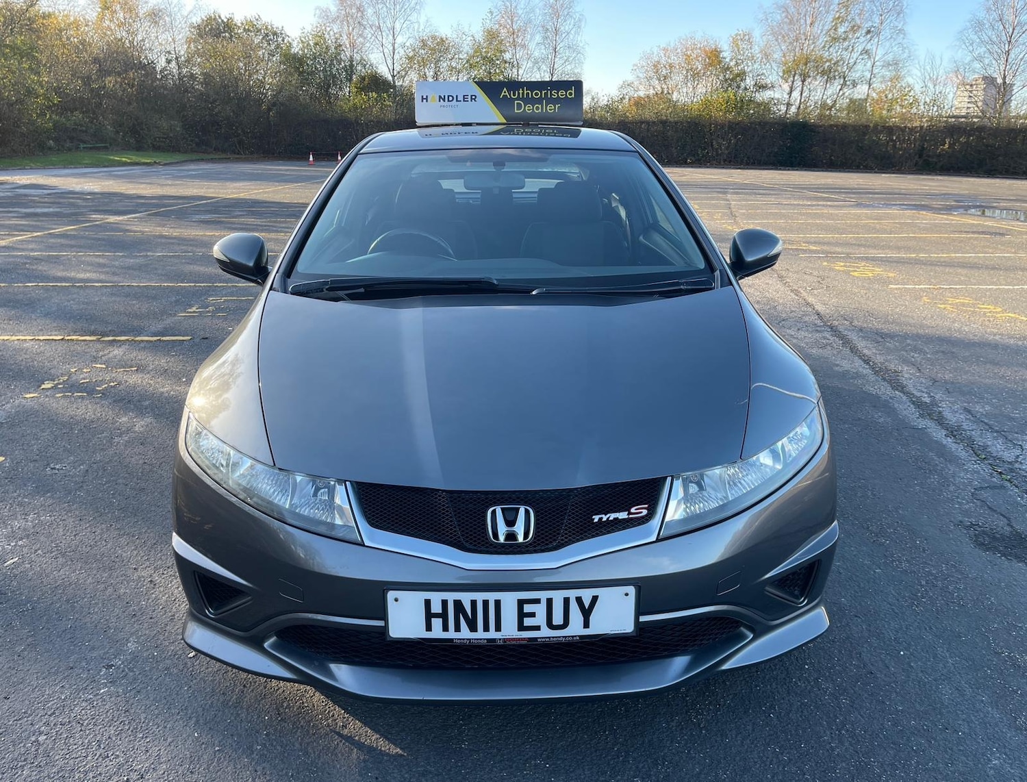 Used Honda Civic 2011 for sale - 76626446: Photo 2