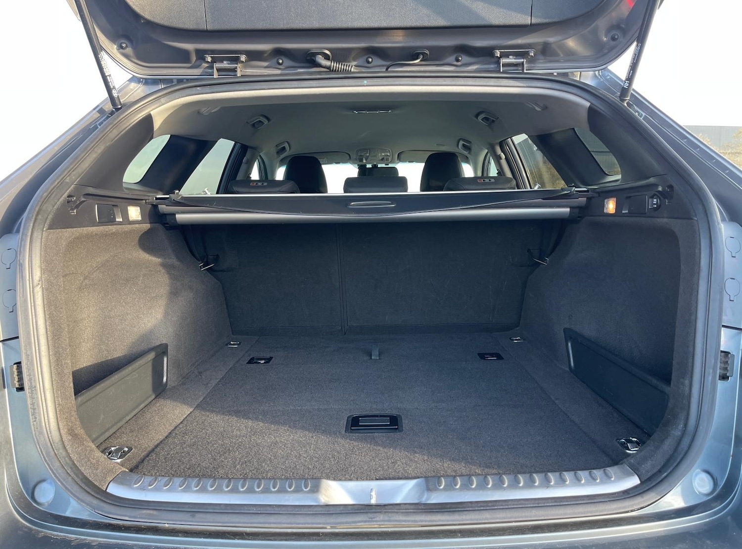 Used Hyundai i40 2017 for sale - 76933362: Photo 43