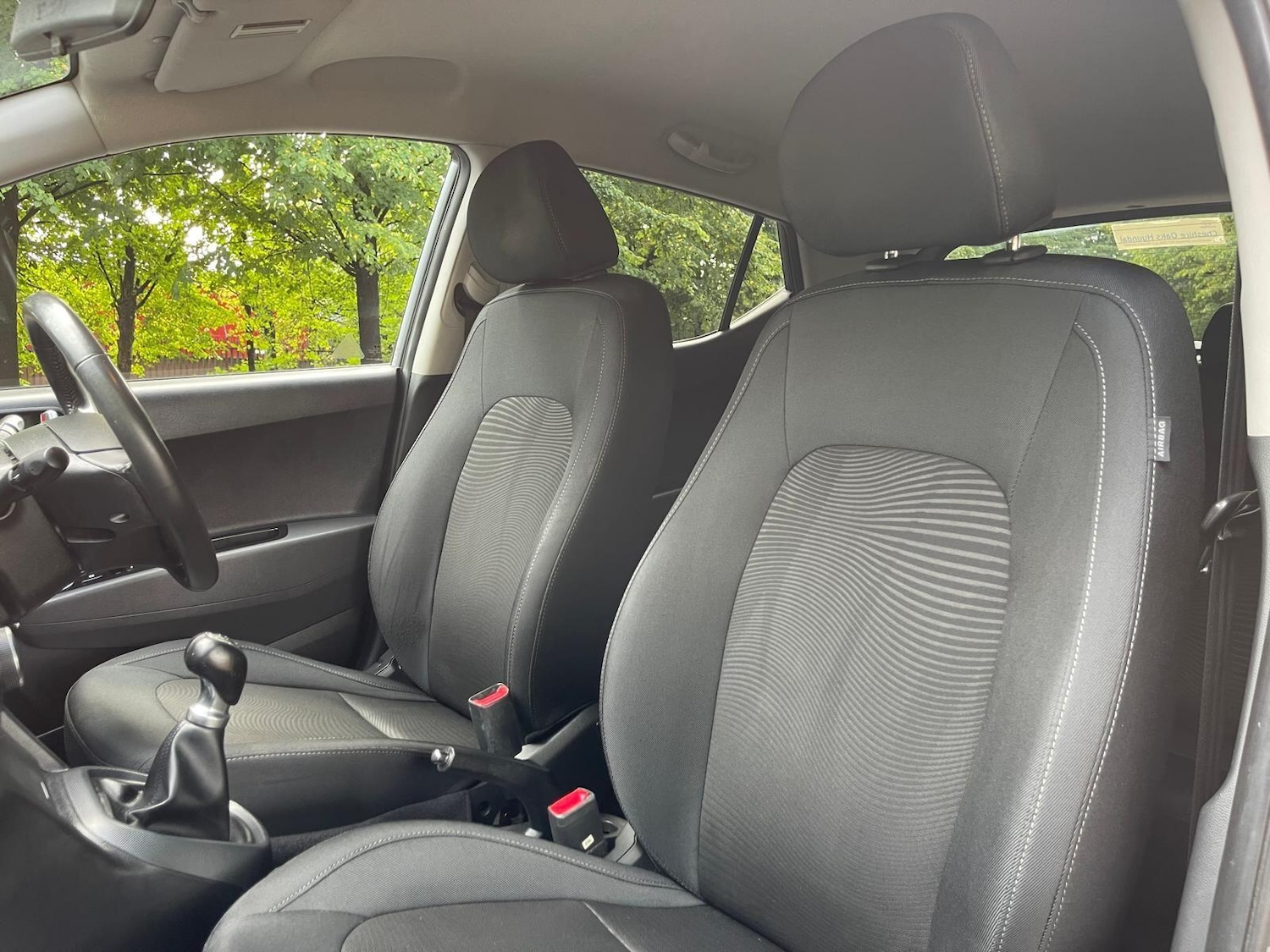 Used Hyundai i10 2017 for sale - 76623133: Photo 28