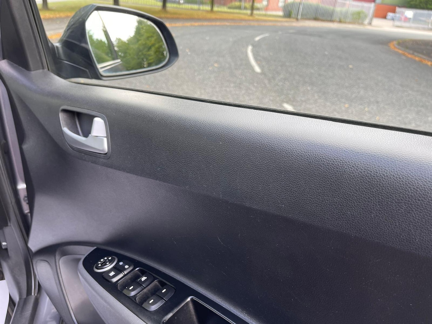 Used Hyundai i10 2017 for sale - 76623133: Photo 47