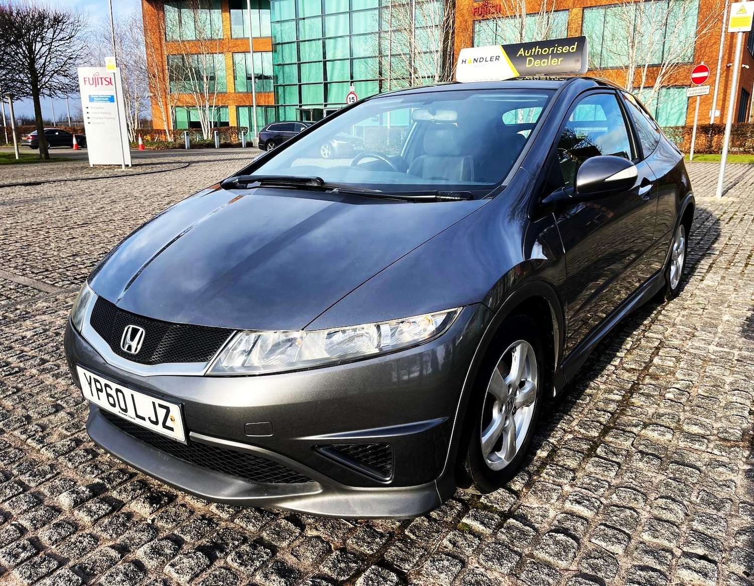 Used Honda Civic 2010 for sale - 77315522: Photo 3