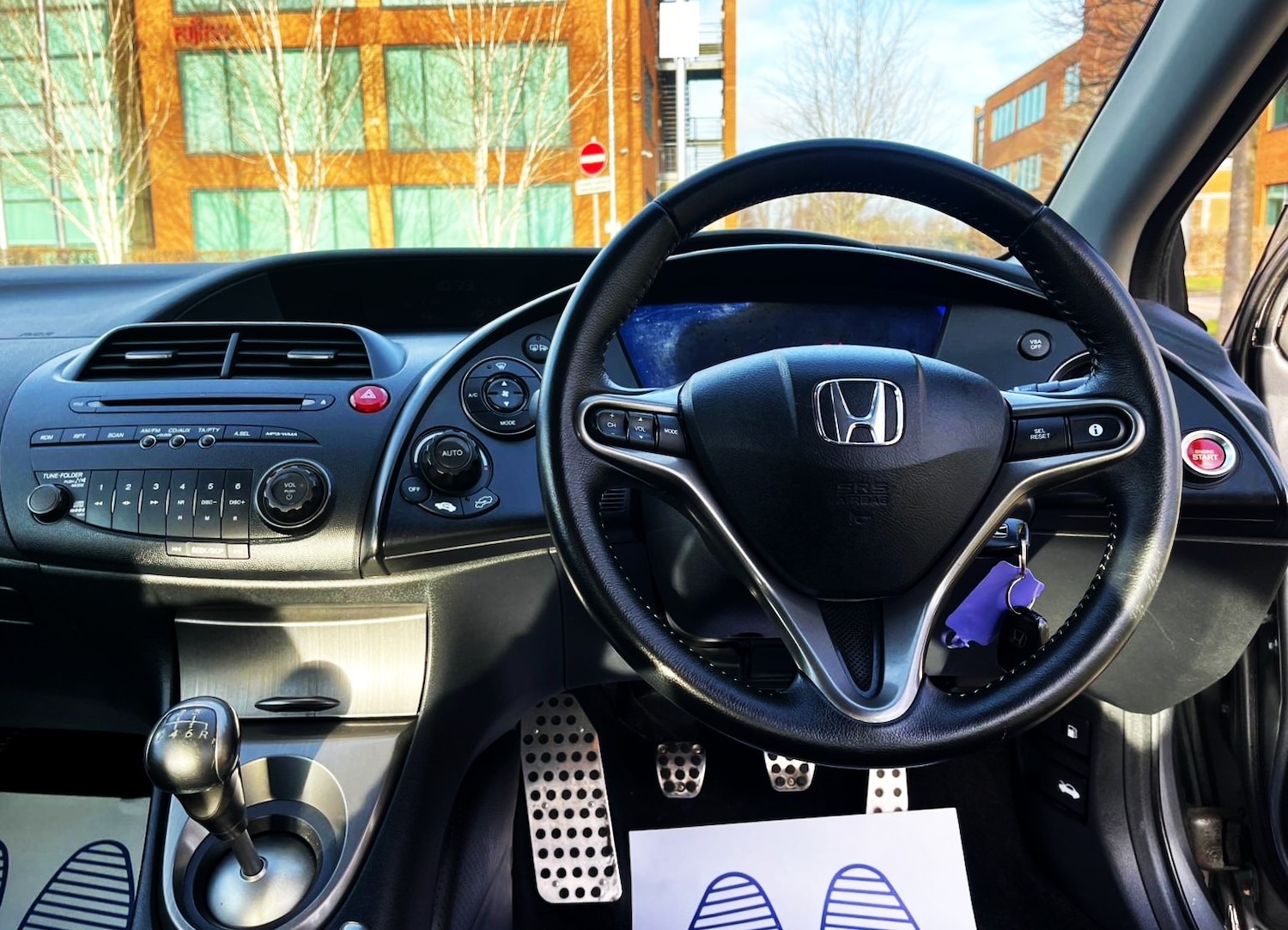 Used Honda Civic 2010 for sale - 77315522: Photo 31