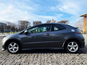 Used Honda Civic 2010 for sale - 77315522: Photo