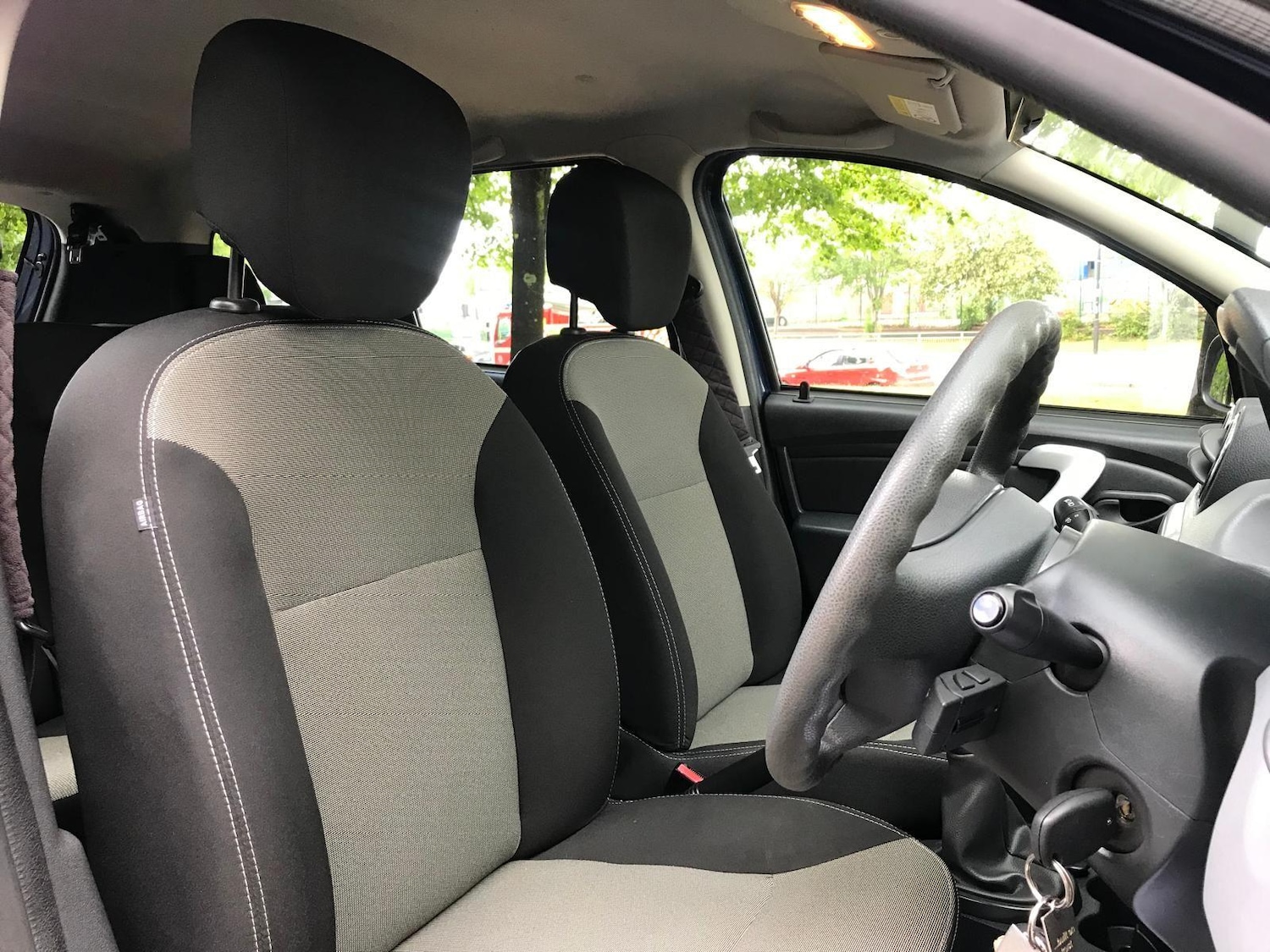 Used Dacia Duster 2016 for sale - 76623135: Photo 22