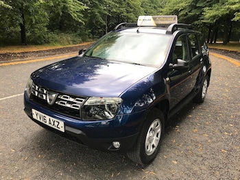 Used Dacia Duster 2016 for sale - 76623135: Photo