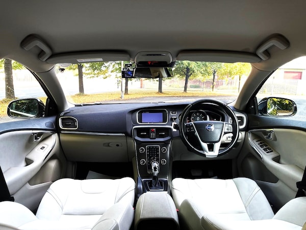 Used Volvo V40 2014 for sale - 75604732: Photo 19