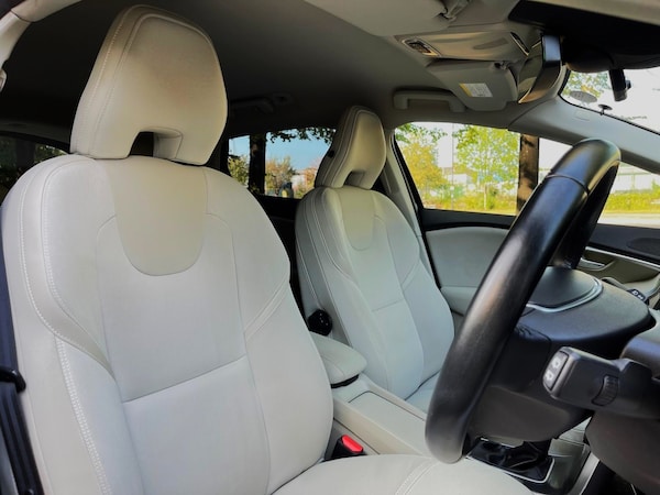 Used Volvo V40 2014 for sale - 75604732: Photo 22