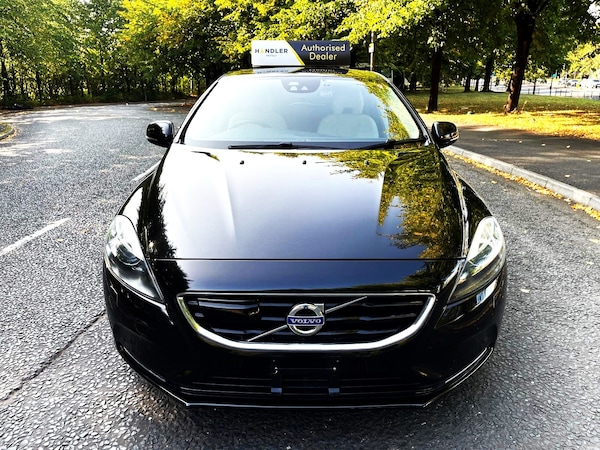 Used Volvo V40 2014 for sale - 75604732: Photo 2