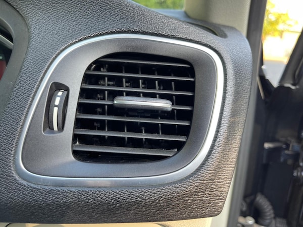 Used Volvo V40 2014 for sale - 75604732: Photo 54