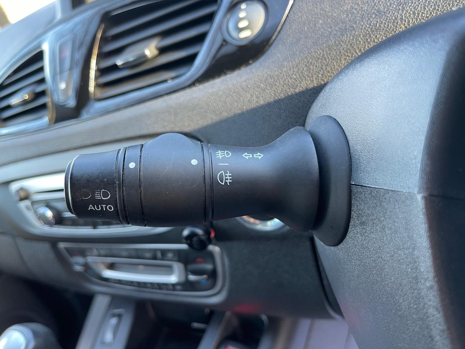 Used Renault Scenic 2014 for sale - 77651733: Photo 20