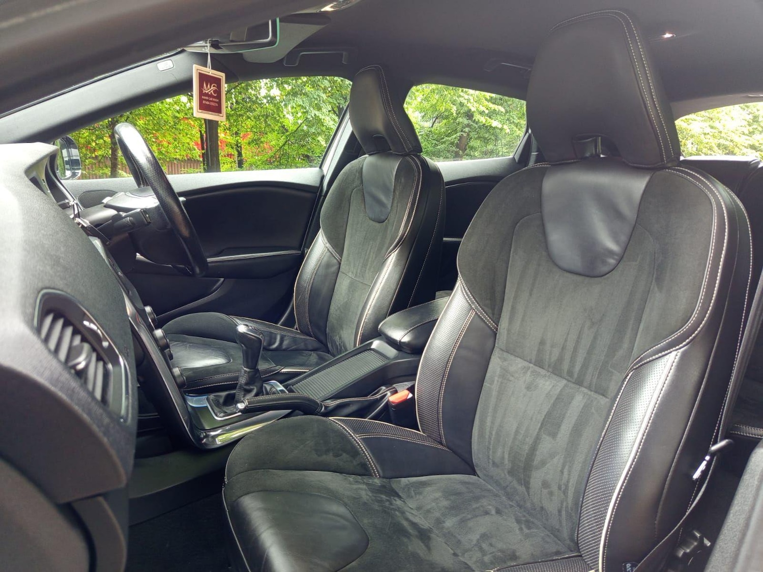 Used Volvo V40 2015 for sale - 76579863: Photo 28