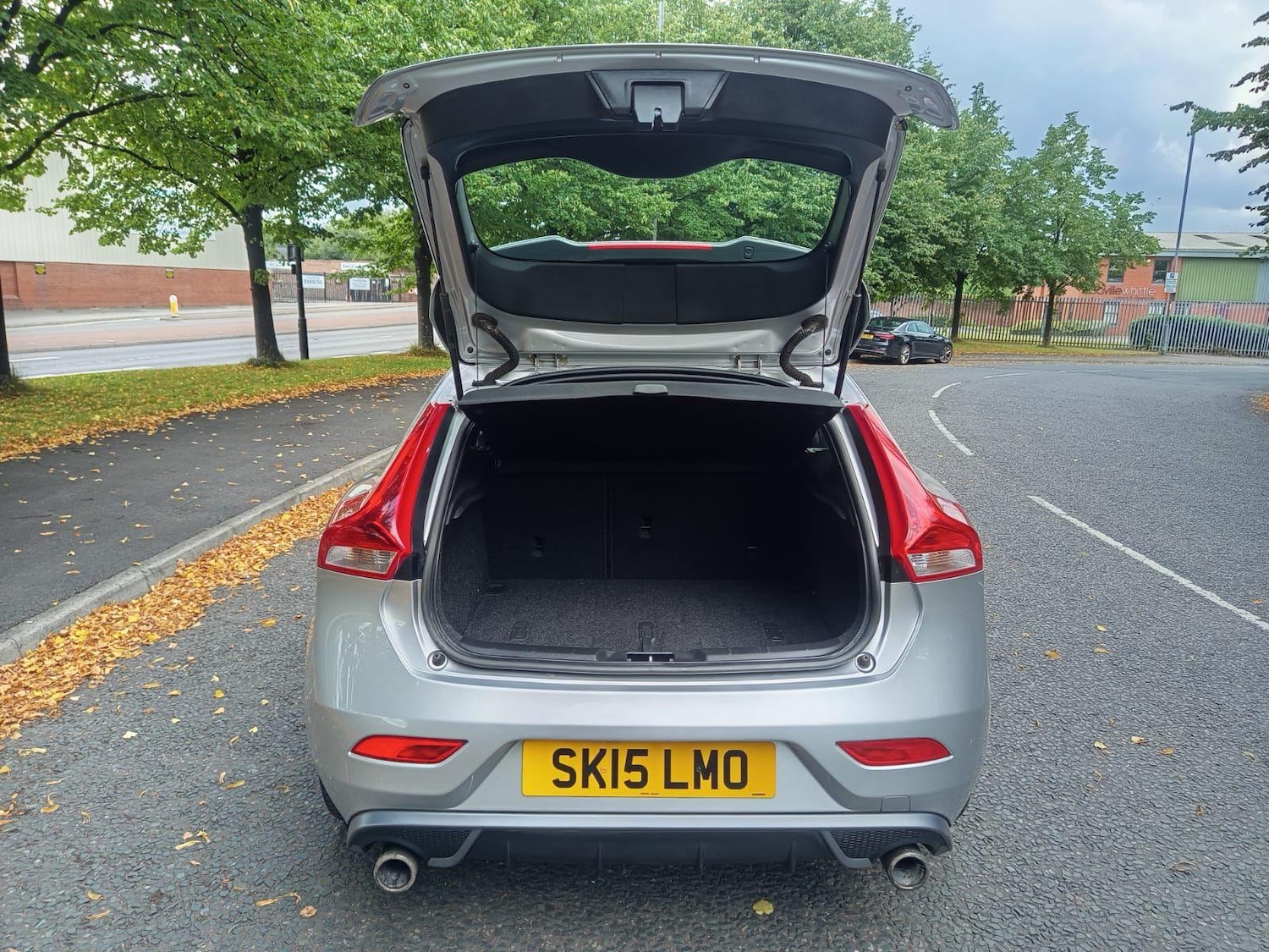 Used Volvo V40 2015 for sale - 76579863: Photo 48