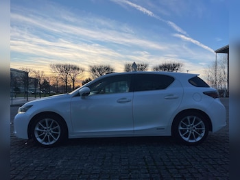 Used Lexus CT 2011 for sale - 77019829: Photo