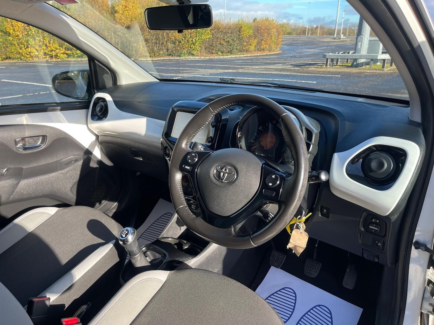 Used Toyota AYGO 2017 for sale - 76623172: Photo 15