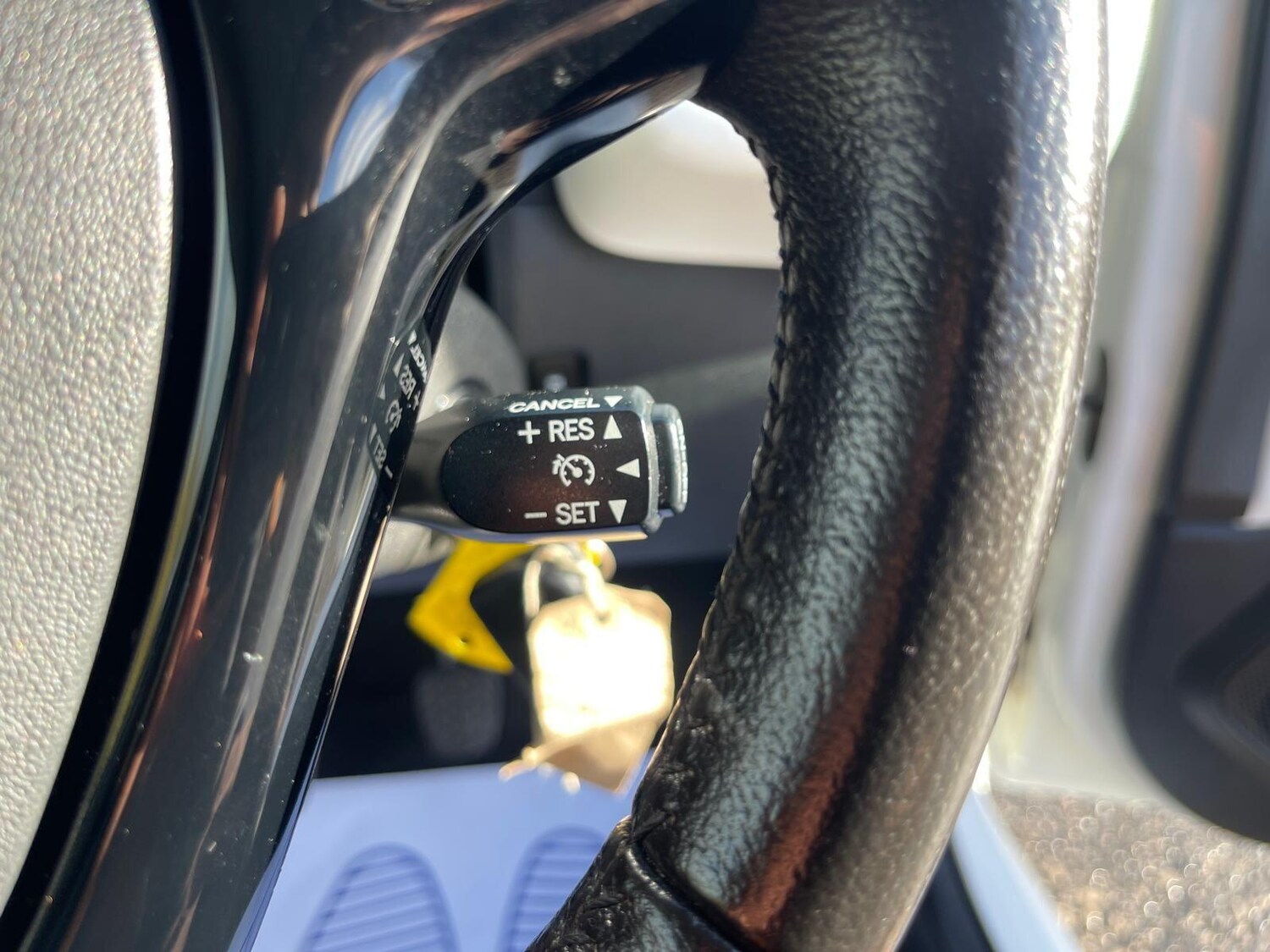 Used Toyota AYGO 2017 for sale - 76623172: Photo 25