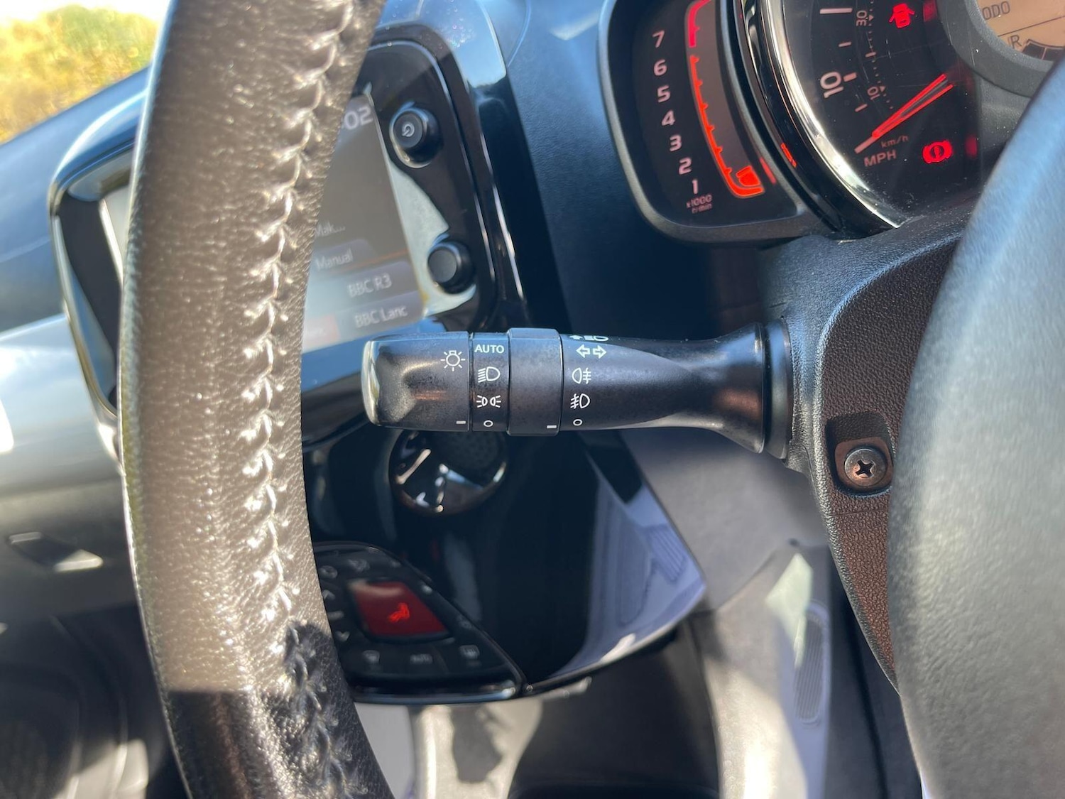 Used Toyota AYGO 2017 for sale - 76623172: Photo 26