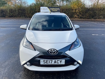 Used Toyota AYGO 2017 for sale - 76623172: Photo