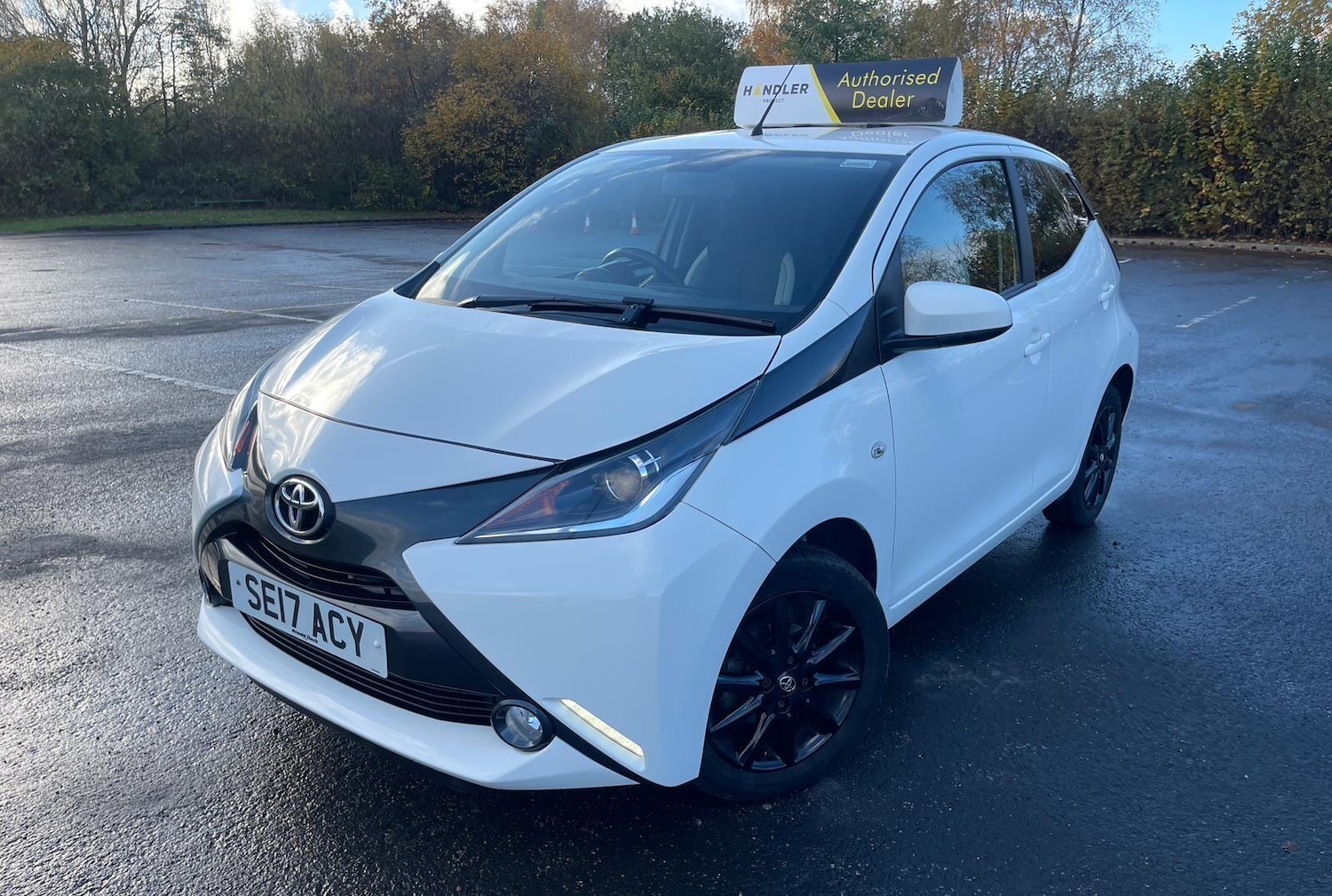 Used Toyota AYGO 2017 for sale - 76623172: Photo 3