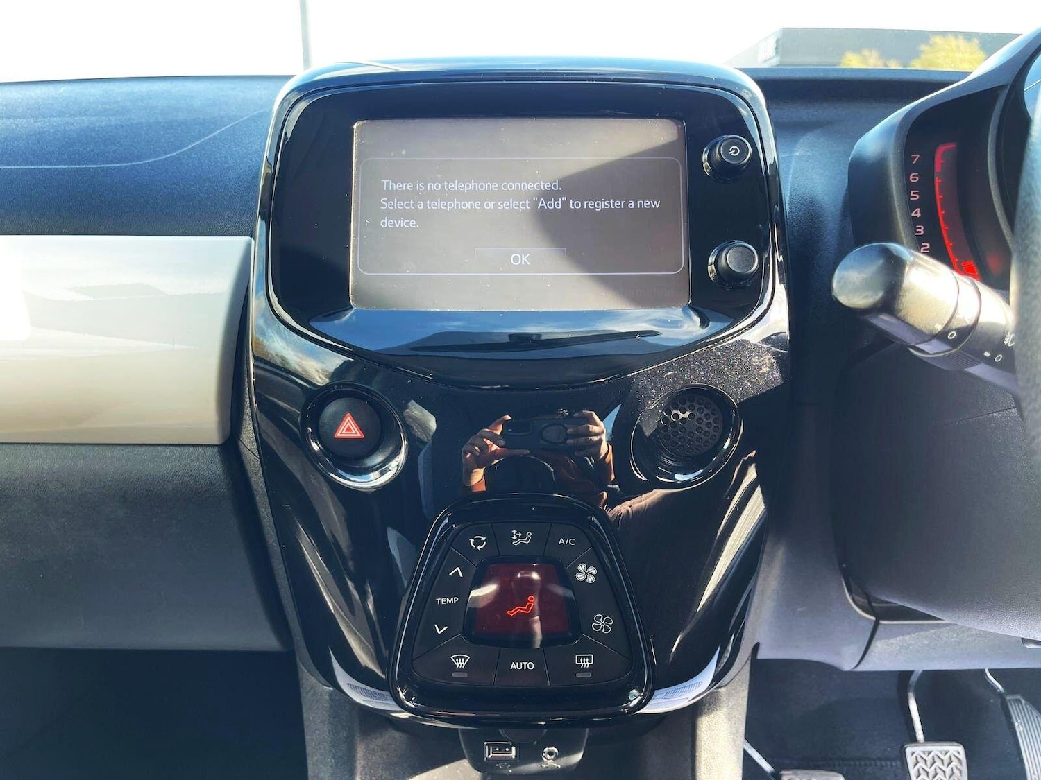 Used Toyota AYGO 2017 for sale - 76623172: Photo 36