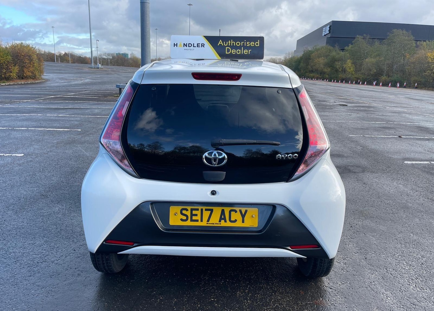 Used Toyota AYGO 2017 for sale - 76623172: Photo 9