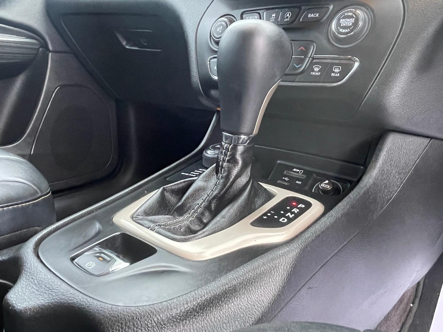 Used Jeep Cherokee 2016 for sale - 77170448: Photo 49