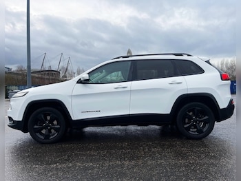 Used Jeep Cherokee 2016 for sale - 77170448: Photo