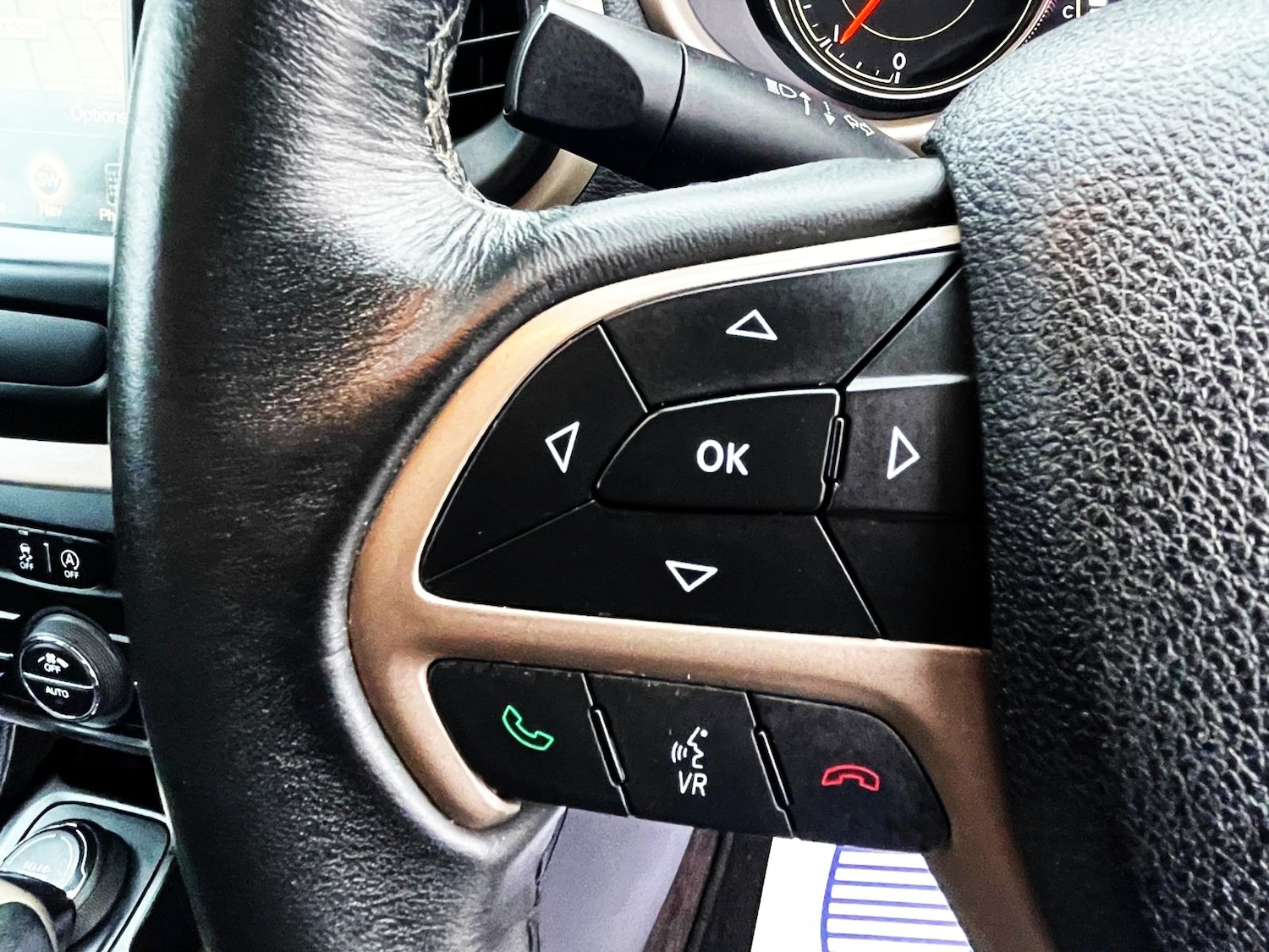 Used Jeep Cherokee 2016 for sale - 77170448: Photo 50