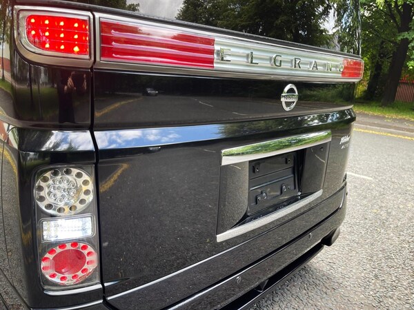 Used Nissan Elgrand 2010 for sale - 74764926: Photo 15