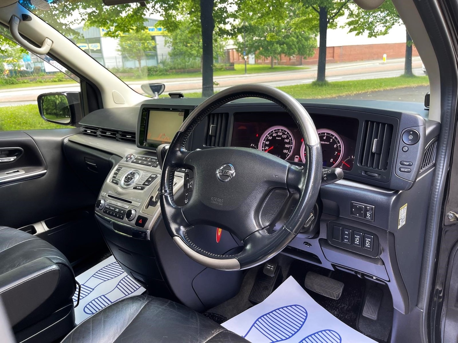 Vehicle 28